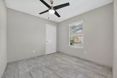 5304 Carol Avenue, Fort Worth, TX 76105 - Photo 13