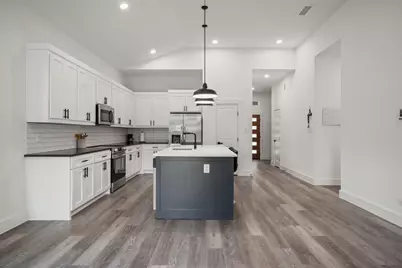 3220 Houston Street, Greenville, TX 75401 - Photo 11