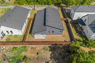 3220 Houston St, Greenville, TX 75401 - Photo 33