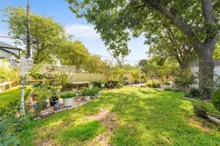 3760 Davila Dr, Dallas, TX 75220 - Photo 13