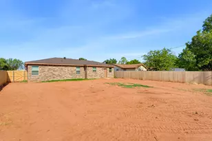 2325 Meadowbrook Dr, Abilene, TX 79603 - Photo 37