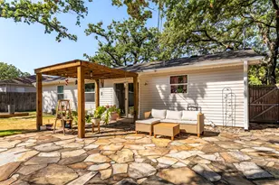 805 Clover Park Dr, Arlington, TX 76013 - Photo 23