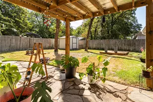 805 Clover Park Dr, Arlington, TX 76013 - Photo 25