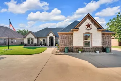 6410 Pinehurst Drive, Granbury, TX 76049 - Photo 3