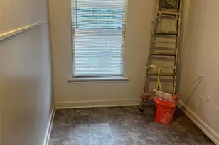 803 N Joe Wilson Rd, Cedar Hill, TX 75104 - Photo 7