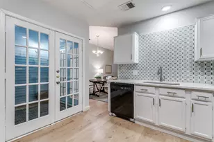 3904 Rawlins St, Dallas, TX 75219 - Photo 13