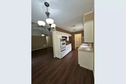 1204 Cordell Street, Denton, TX 76201 - Photo 7