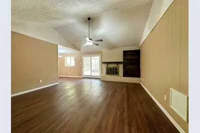 1204 Cordell Street, Denton, TX 76201 - Photo 5