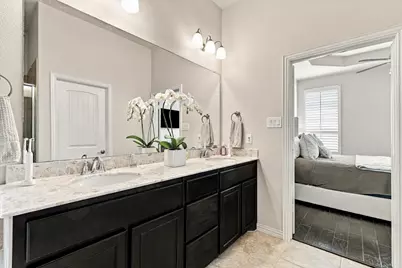 2027 San Marino Lane, Lewisville, TX 75077 - Photo 31
