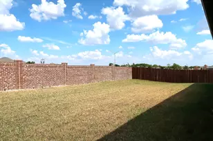 1310 Tophill Dr, Cedar Hill, TX 75104 - Photo 3
