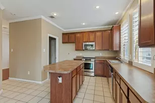 5404 Pecan Creek Cir, Fort Worth, TX 76244 - Photo 9