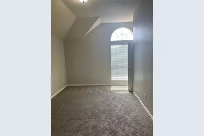 2740 Eastland Drive, Grand Prairie, TX 75052 - Photo 23