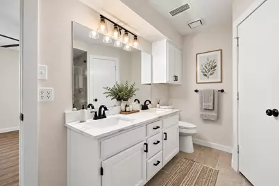 2006 Toulon Lane, Carrollton, TX 75007 - Photo 3