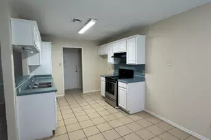 4524 Halyard Ct, Fort Worth, TX 76135 - Photo 5