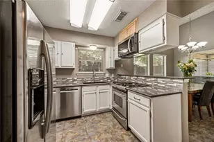 8809 Tyne Trail, Fort Worth, TX 76118 - Photo 13