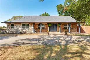 1301 Hillsdale Dr, Richardson, TX 75081 - Photo 1