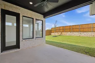 8409 Livi St, North Richland Hills, TX 76182 - Photo 31
