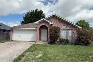 1142 Margie St, Burleson, TX 76028 - Photo 1