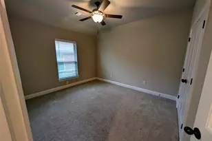237 Jacinth Ln, Granbury, TX 76049 - Photo 13