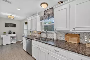 1505 Terrace St, Arlington, TX 76012 - Photo 11
