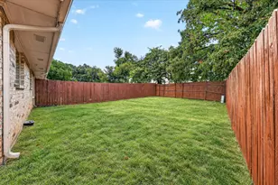 4127 Spring Meadow Ln, Flower Mound, TX 75028 - Photo 7