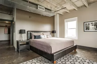 329 E Colorado Boulevard #501, Dallas, TX 75203 - Photo 15