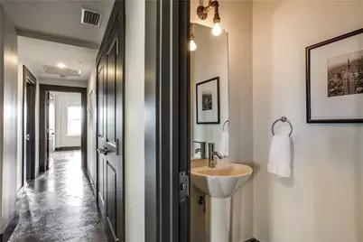 329 E Colorado Boulevard #501, Dallas, TX 75203 - Photo 13
