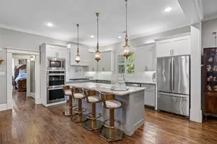 335 S Windomere Ave, Dallas, TX 75208 - Photo 11