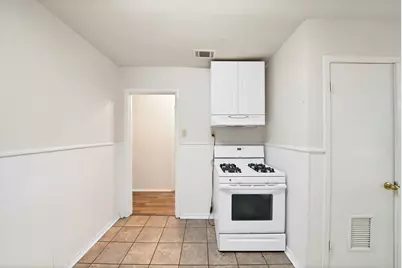 811 Phillips Street, Cleburne, TX 76033 - Photo 15