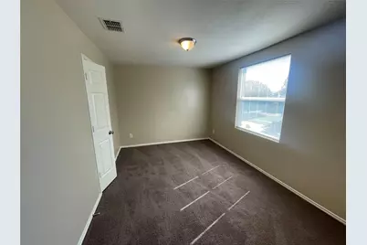 1015 Graystone Drive, Lancaster, TX 75134 - Photo 9