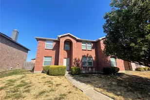 1015 Graystone Dr, Lancaster, TX 75134 - Photo 1