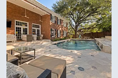6858 Tokalon Drive, Dallas, TX 75214 - Photo 37