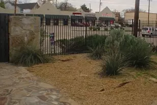 1122 N Zang Blvd, Dallas, TX 75203 - Photo 9