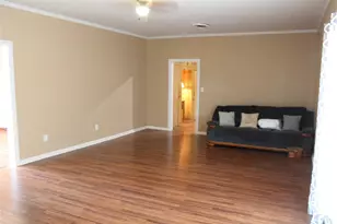 400 E Main St, Knox City, TX 79529 - Photo 7