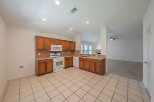 536 Goldstone Ln, Fort Worth, TX 76131 - Photo 13