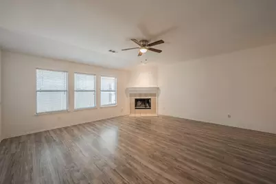 536 Goldstone Lane, Fort Worth, TX 76131 - Photo 11