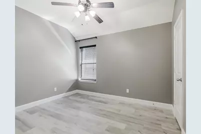 1605 Falconet Court, Carrollton, TX 75010 - Photo 9
