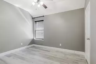 1605 Falconet Ct, Carrollton, TX 75010 - Photo 9