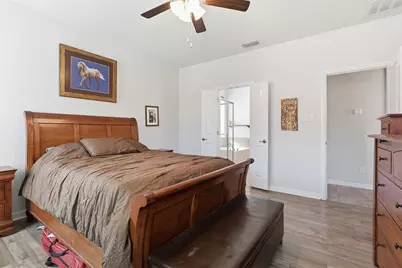 1101 Burlingame Drive, Cleburne, TX 76033 - Photo 19
