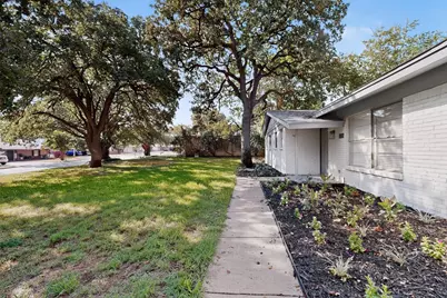 341 Arcadia Street, Hurst, TX 76053 - Photo 3