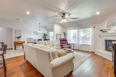 853 Royal Oak Lane, Burleson, TX 76028 - Photo 15