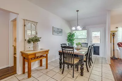 853 Royal Oak Lane, Burleson, TX 76028 - Photo 11