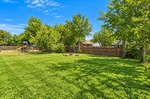 2413 Navasota Cir, Fort Worth, TX 76131 - Photo 23
