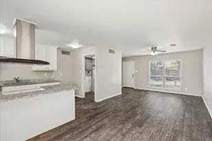 2413 Navasota Cir, Fort Worth, TX 76131 - Photo 9