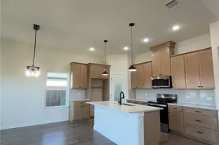 3412 Brazos River Dr, Granbury, TX 76048 - Photo 5