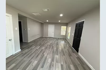 2826 McGee Street, Fort Worth, TX 76112 - Photo 5