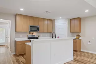 1105 Forrest St, Waco, TX 76704 - Photo 9