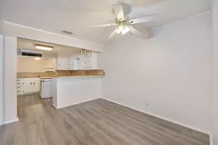 504 Woodland Hills Dr, Tyler, TX 75701 - Photo 9