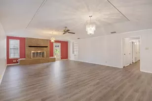 504 Woodland Hills Dr, Tyler, TX 75701 - Photo 5