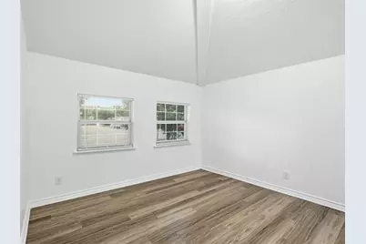 1520 S 3rd Street, Garland, TX 75040 - Photo 13